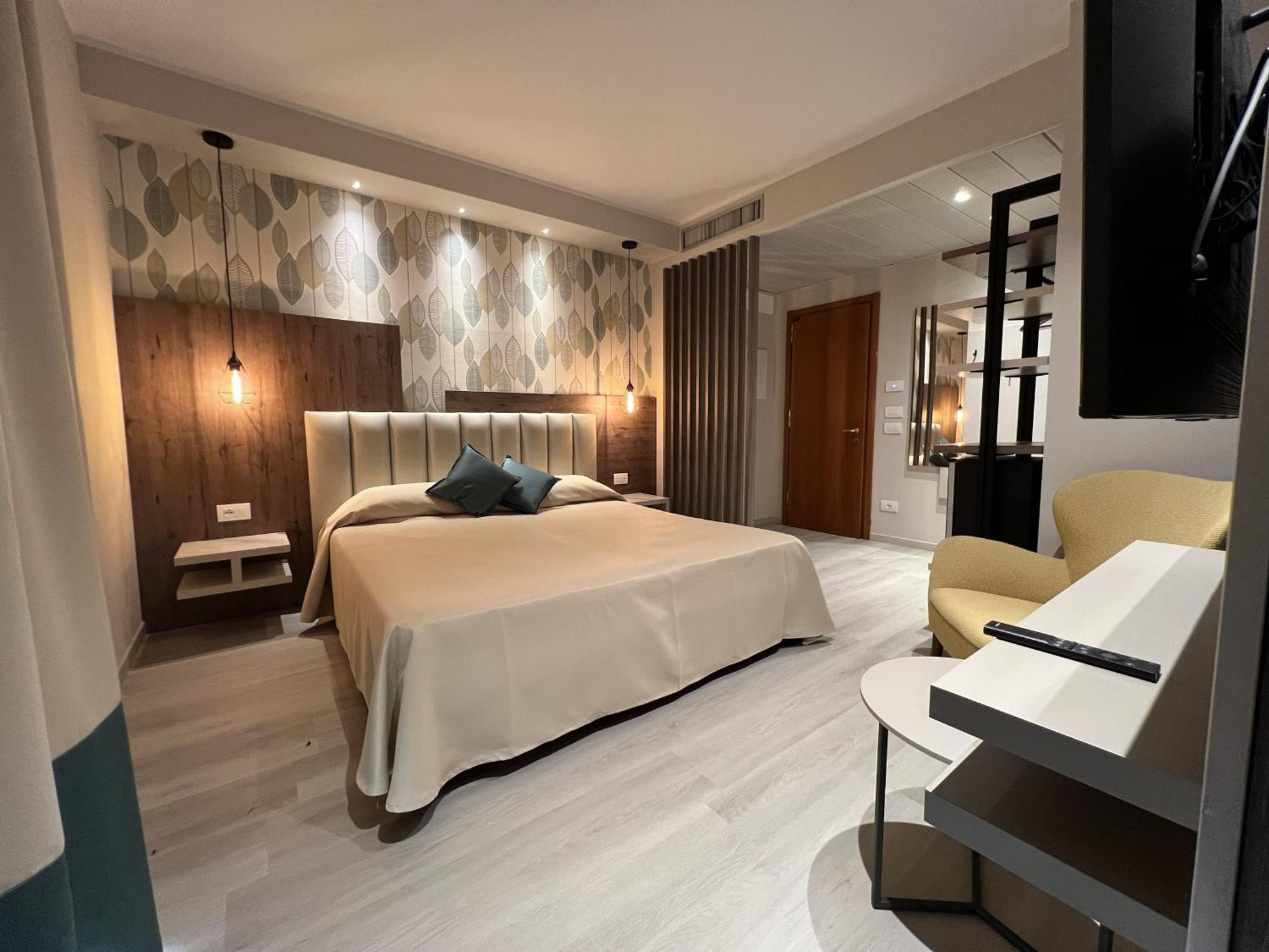 Hotel Lo Zodiaco Абано Терме Екстериор снимка