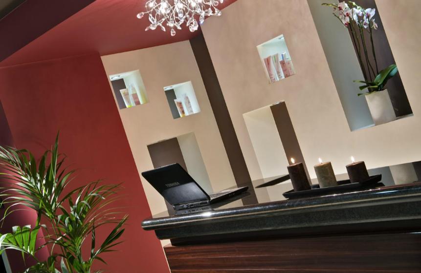 Hotel Lo Zodiaco Абано Терме Екстериор снимка